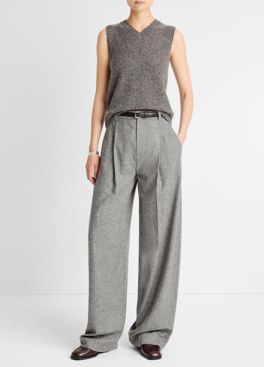 VINCE Donegal Plush Cashmere Sweater Vest in V-Neck
