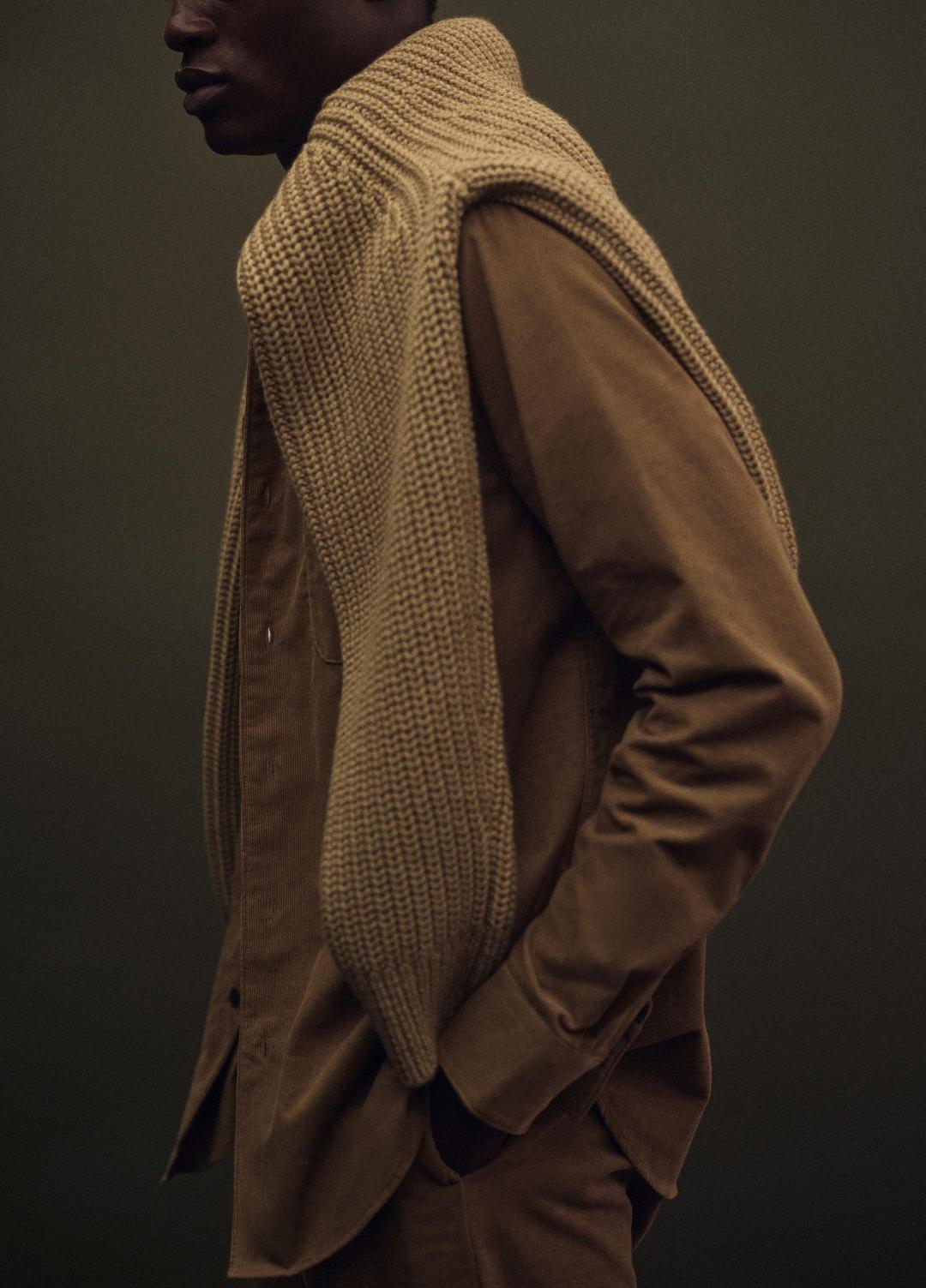 VINCE Italian Cotton Corduroy Button-Front Shirt in Long Sleeve