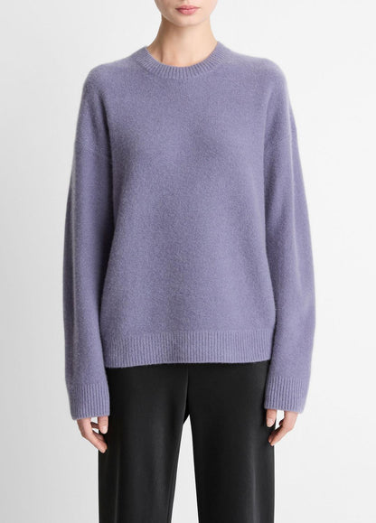 VINCE Plush Cashmere Crew Neck Sweater in Crew Neck