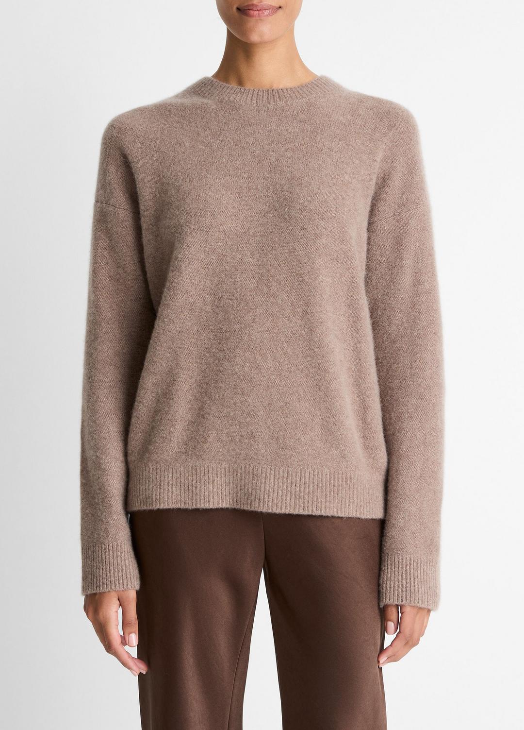 VINCE Plush Cashmere Crew Neck Sweater in Crew Neck