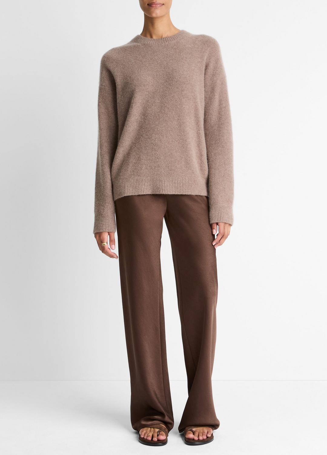 VINCE Plush Cashmere Crew Neck Sweater in Crew Neck