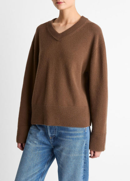 VINCE Wool-Cashmere V-Neck Sweater in V-Neck