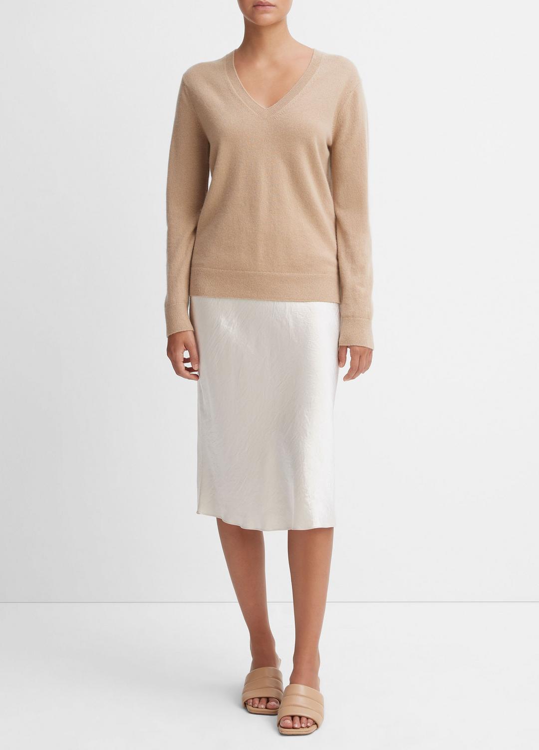VINCE Cashmere Weekend V-Neck Sweater in V-Neck