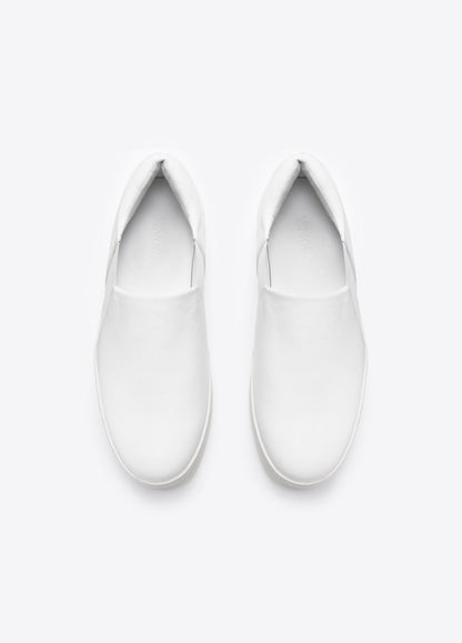 VINCE Leather Warren Sneaker in Sneakers