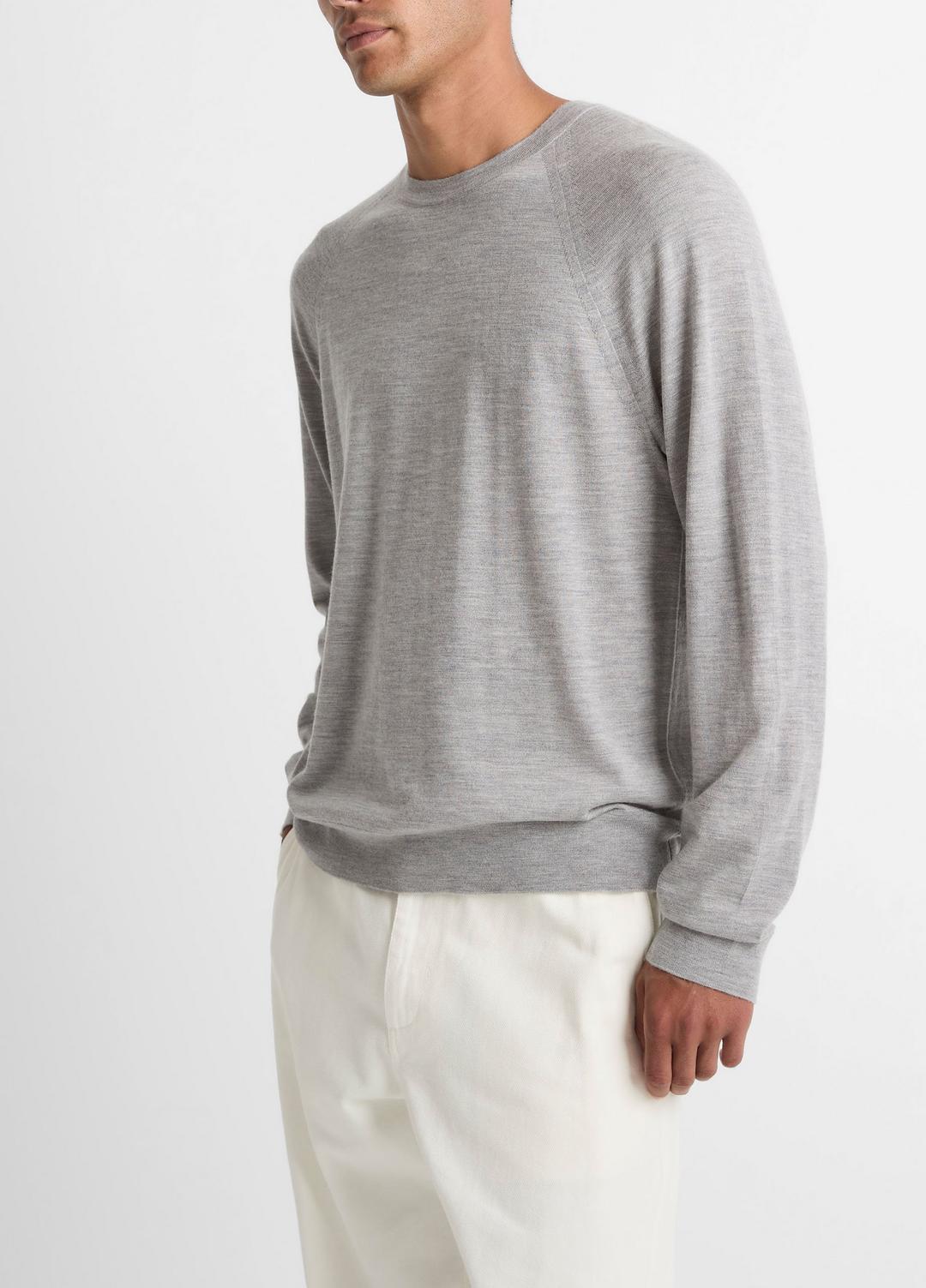 VINCE Featherweight Wool-Cashmere Crew Neck Sweater in Crew Neck