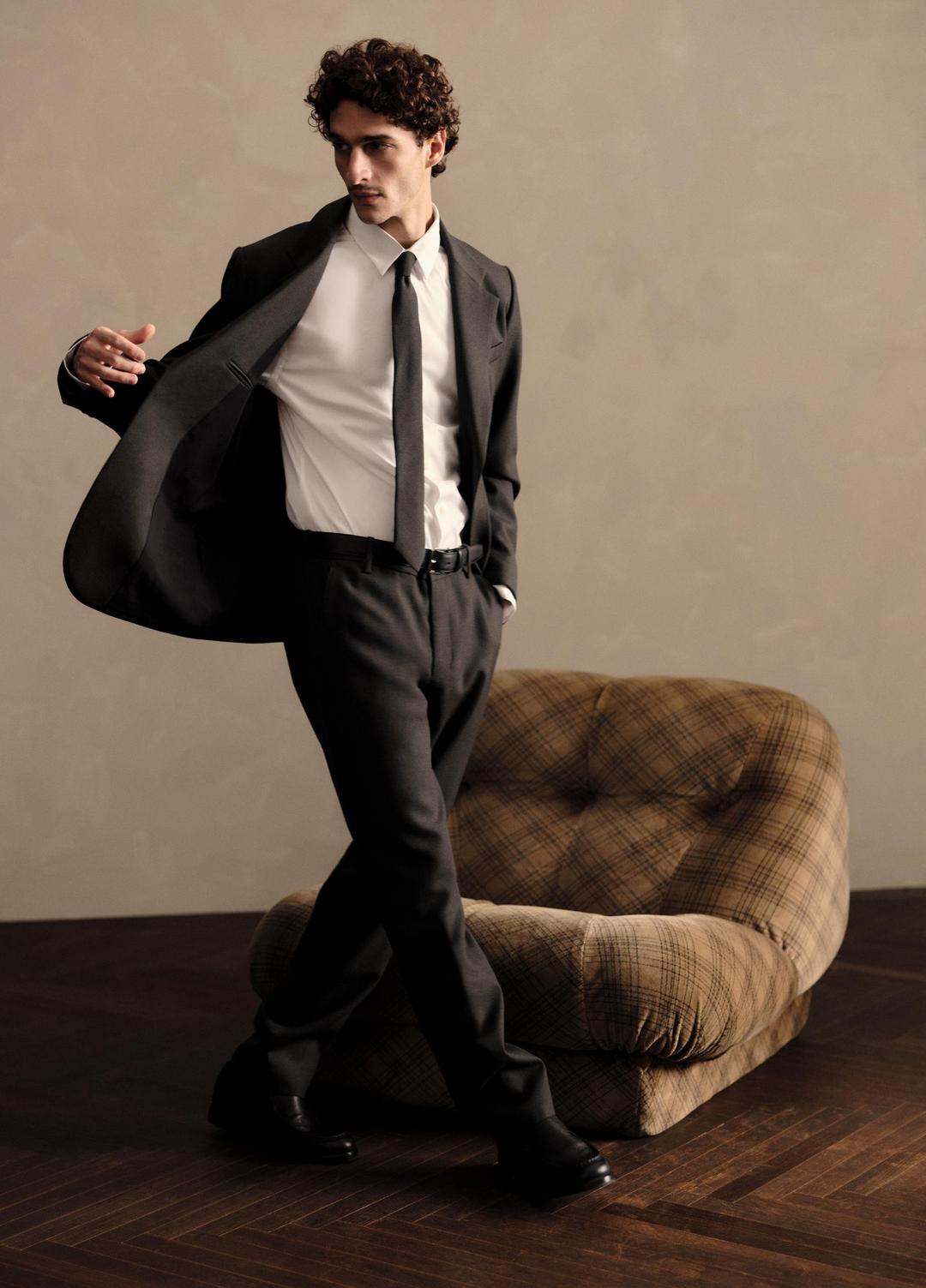 VINCE Owen Athletic Wool Suiting Pant in Trousers